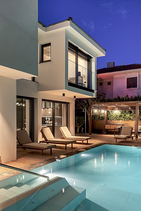 İroko Ahşap Deck Asu Villa Çeşme